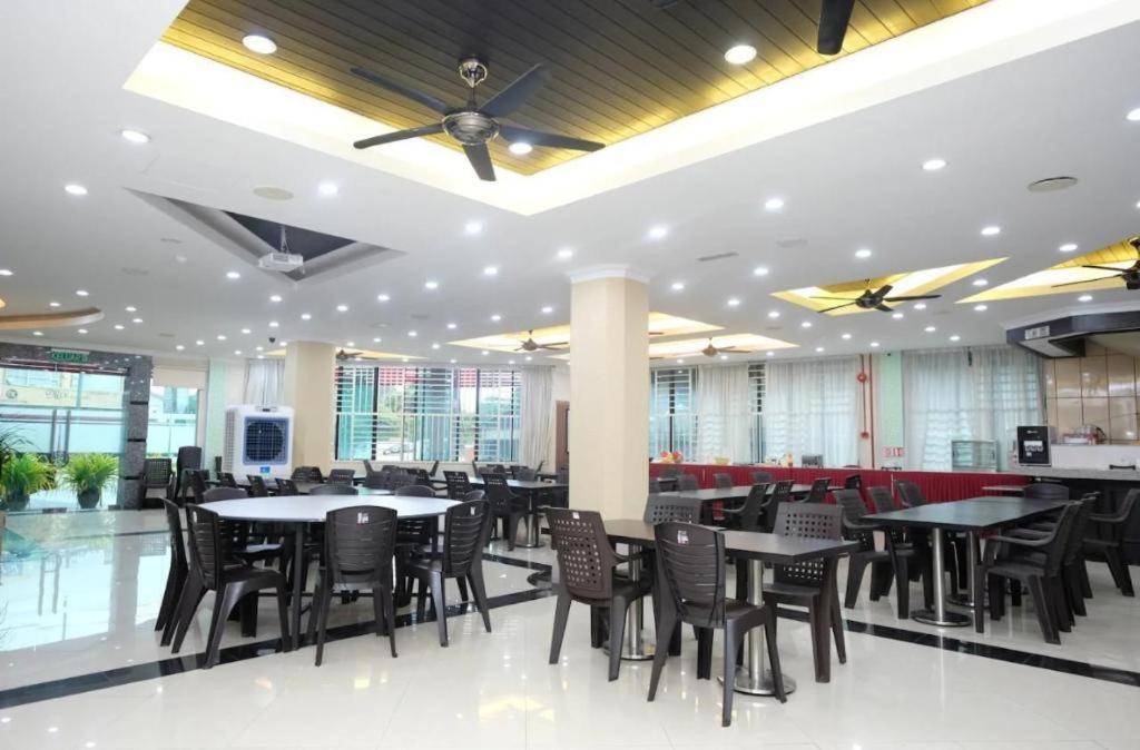 Rayyan Soffea Hotel Kota Bharu Exterior foto